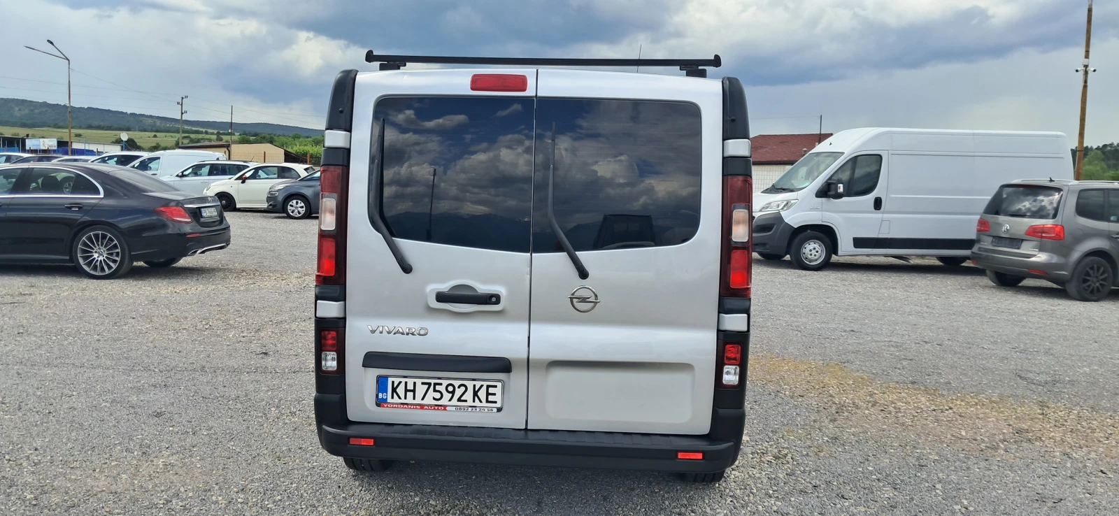Opel Vivaro 1.6cdti, снимка 4 - Бусове и автобуси - 54741191