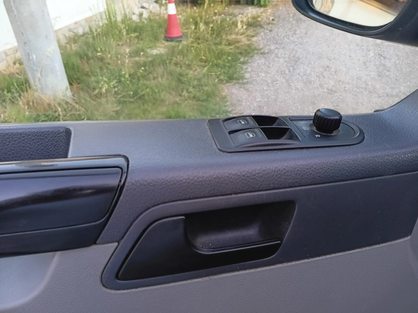 VW Transporter Клима / Facelift / Long, снимка 8 - Бусове и автобуси - 55504743