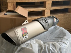 Aprilia RSV4 Factory 1100 Ohlins, снимка 14