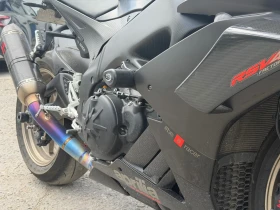 Aprilia RSV4 Factory 1100 Ohlins, снимка 6