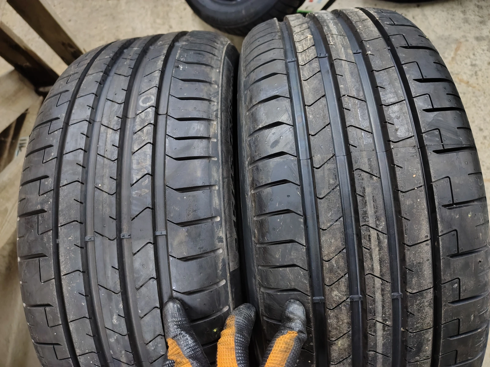 Гуми Летни 245/45R18