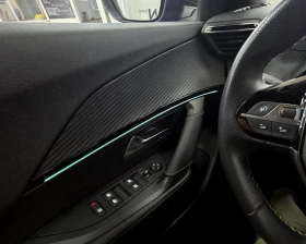 Peugeot 2008 GT line/ЗАВЕРЕНА СЕРВИЗНА КНИЖКА, снимка 15
