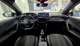 Peugeot 2008 GT line/ЗАВЕРЕНА СЕРВИЗНА КНИЖКА, снимка 11
