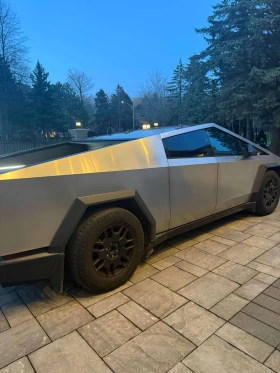 Tesla Cybertruck * AWD * PANO* ПОДГРЕВ* , снимка 3