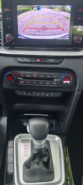 Kia XCeed 1.6 PLUG-IN HYBRID NOVA, снимка 11