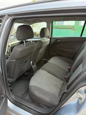Opel Astra 1.7 CDTI Combi, снимка 9