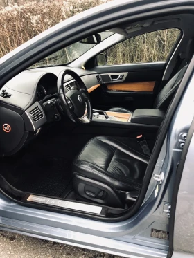 Jaguar Xf 3.0D S - 13900 лв. - 14916448 | Car24.bg