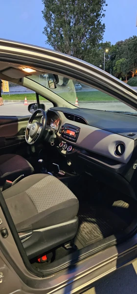 Обява за продажба на Toyota Yaris 1.0 LPG 2015 КАТО НОВА!! ~10 000 лв. - изображение 5