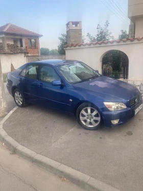  Lexus IS 200