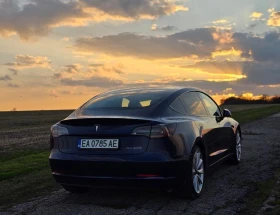 Tesla Model 3  4х4 Европейска Long Range - 37777 лв. / 19315.07 € - 93378019 6