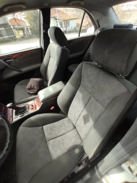 Mercedes-Benz E 220 - 2454 € / 4799.61 лв. - 26826619 9