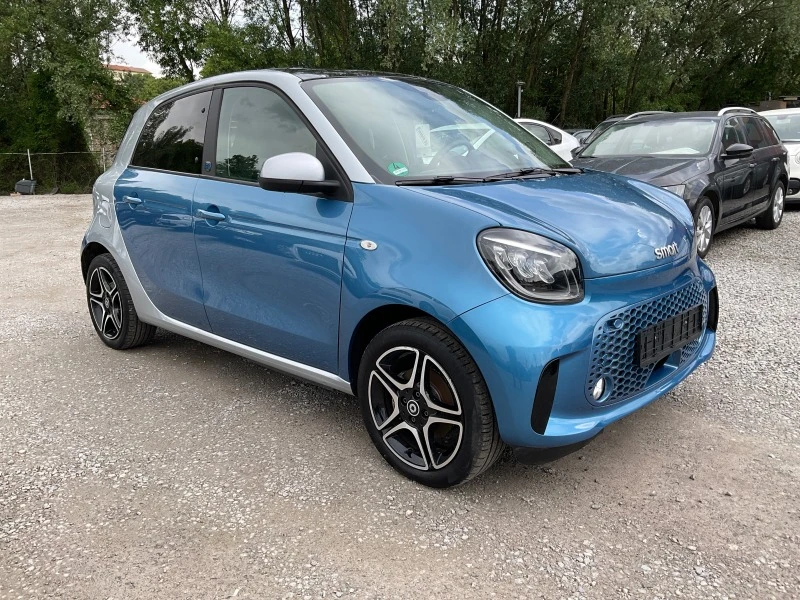 Smart Forfour EQ, снимка 2 - Автомобили и джипове - 45859767