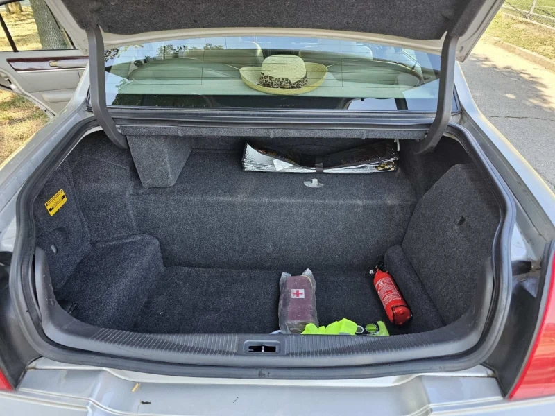 Lincoln Town car, снимка 10 - Автомобили и джипове - 53170587