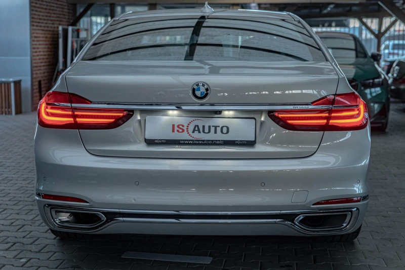 BMW 740 d/xDrive/Individual/Soft Close/Massage/Камера 360/, снимка 4 - Автомобили и джипове - 51781356