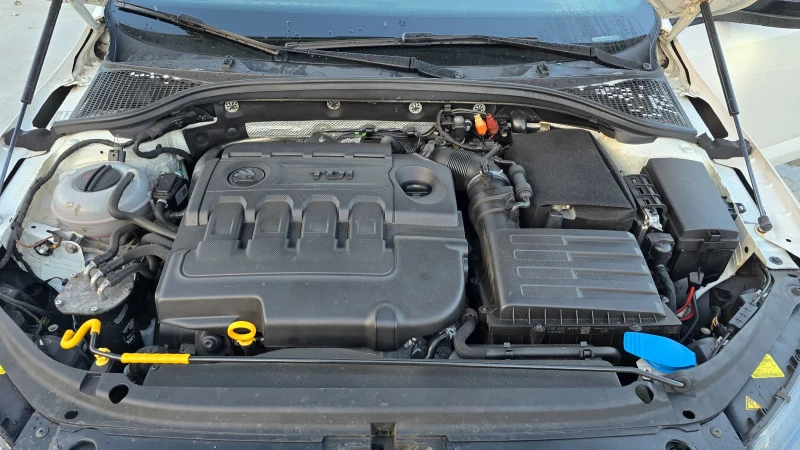 Skoda Octavia 2.0 tdi vrs , снимка 13 - Автомобили и джипове - 52594199