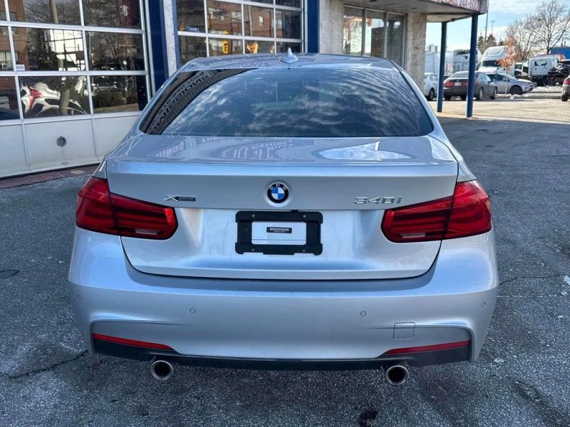 BMW 340 340i xDrive  CARFAX, снимка 4 - Автомобили и джипове - 52671733