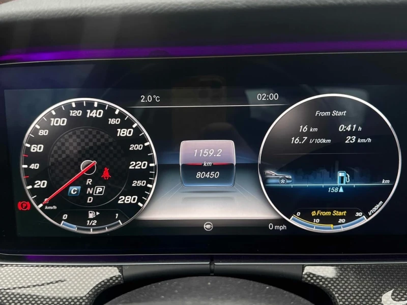 Mercedes-Benz E 43 AMG * CARFAX * БЕЗ ПЪРВОНАЧАЛНА ВНОСКА, снимка 8 - Автомобили и джипове - 53110138