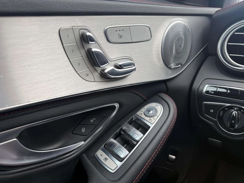 Mercedes-Benz C 43 AMG * CARFAX * БЕЗ ПЪРВОНАЧАЛНА ВНОСКА, снимка 9 - Автомобили и джипове - 53164325
