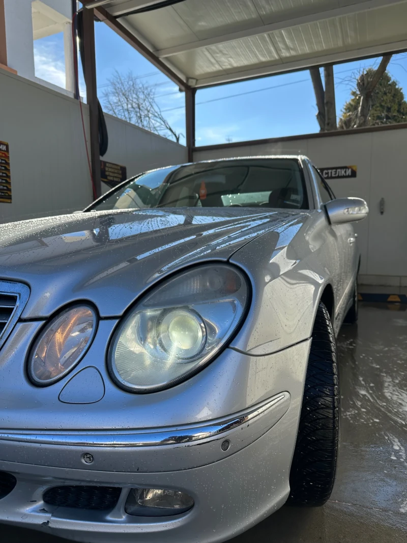 Mercedes-Benz E 280, снимка 8 - Автомобили и джипове - 53366363