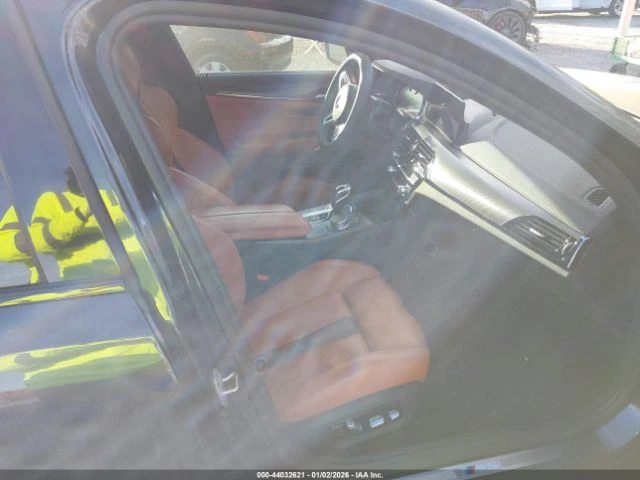 BMW M5, снимка 9 - Автомобили и джипове - 53304089