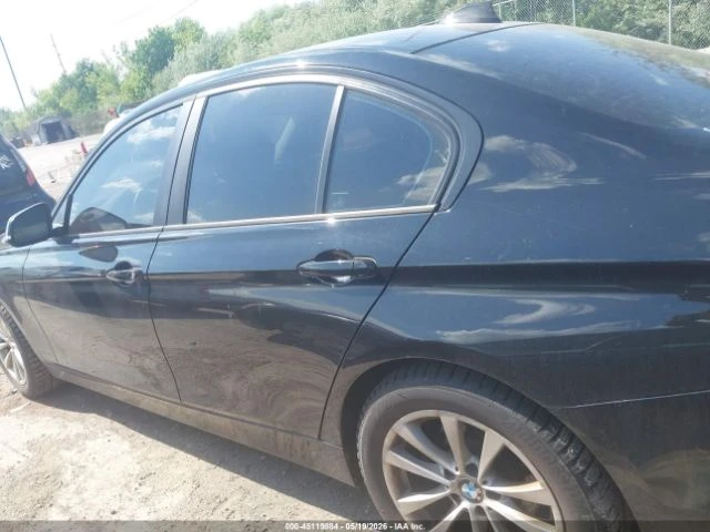 BMW 320 xDrive, снимка 14 - Автомобили и джипове - 54911549