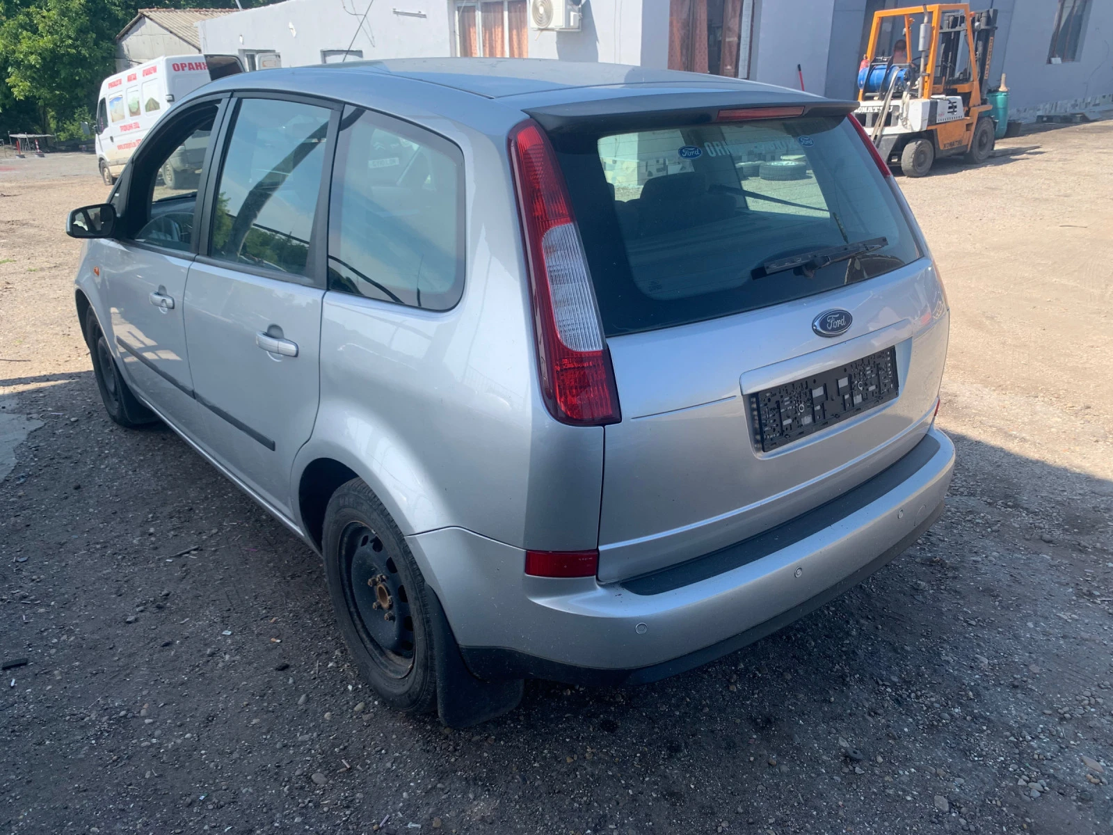 Ford C-max 1.8i 120кс - изображение 4