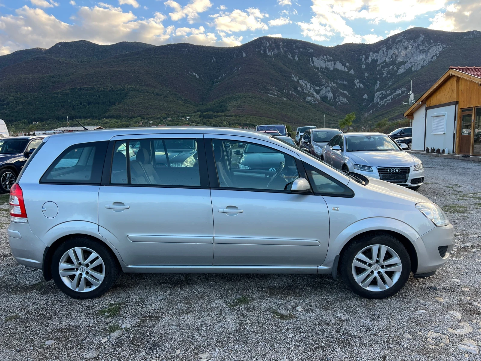 Opel Zafira 1.6 I 116 к.с. - изображение 3