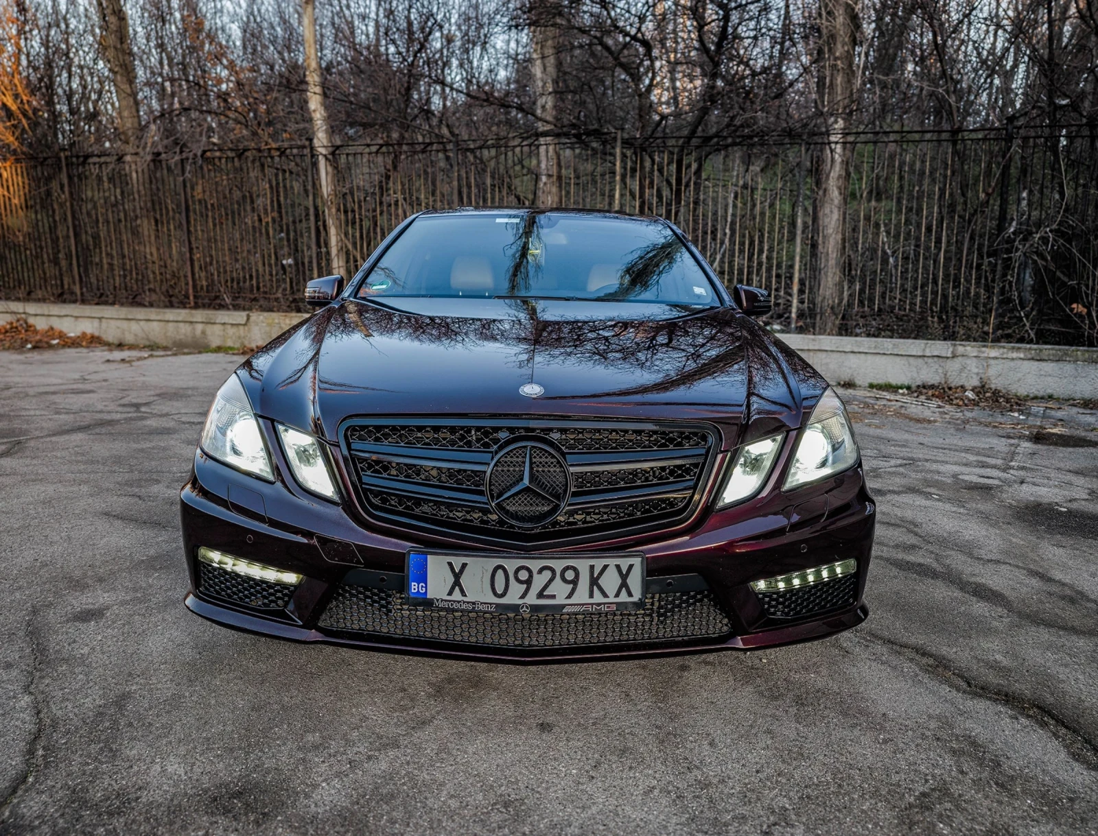 Mercedes-Benz E 350 AMG PACK 7G TRONICK - изображение 2
