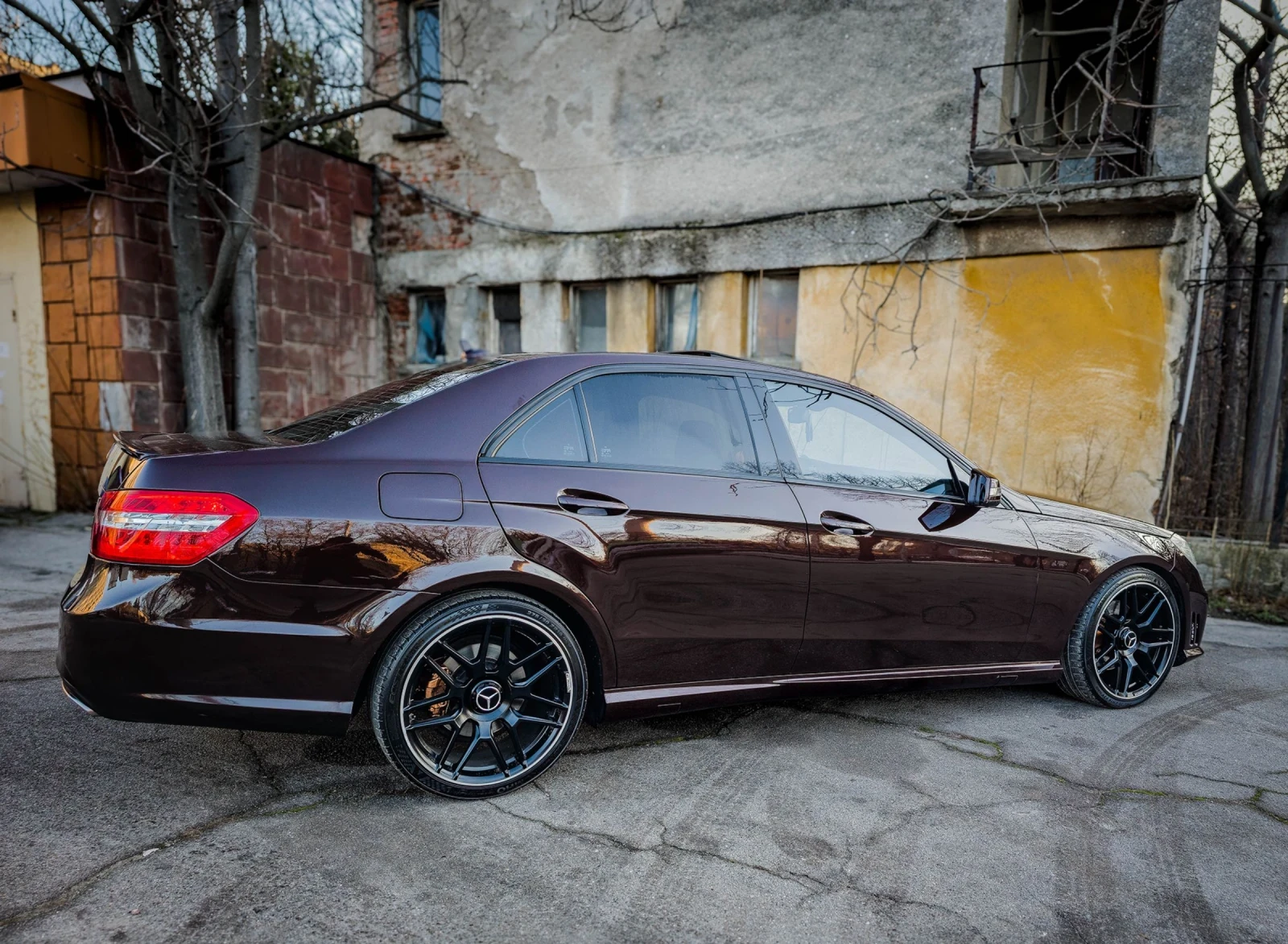 Mercedes-Benz E 350 AMG PACK 7G TRONICK - изображение 7