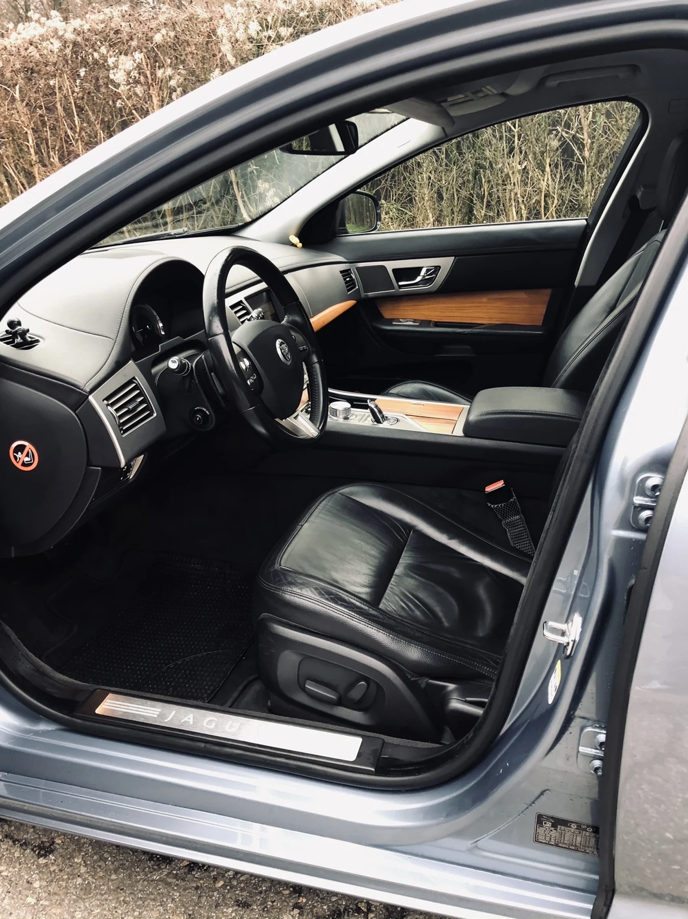 Jaguar Xf 3.0D S - изображение 8