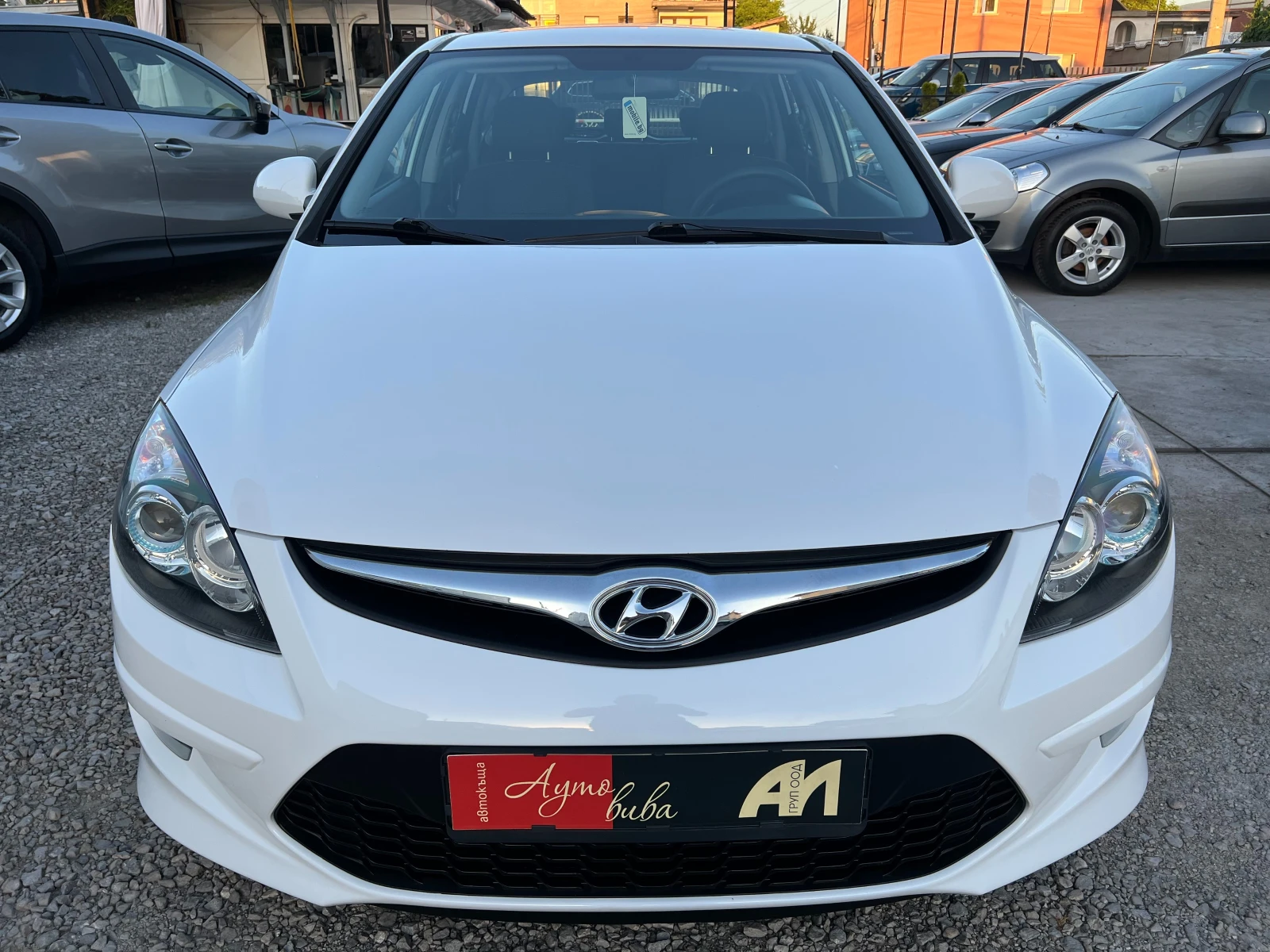 Hyundai I30 1.4i Фейслифт/EURO 5/Серв. история/182209км./ - изображение 8