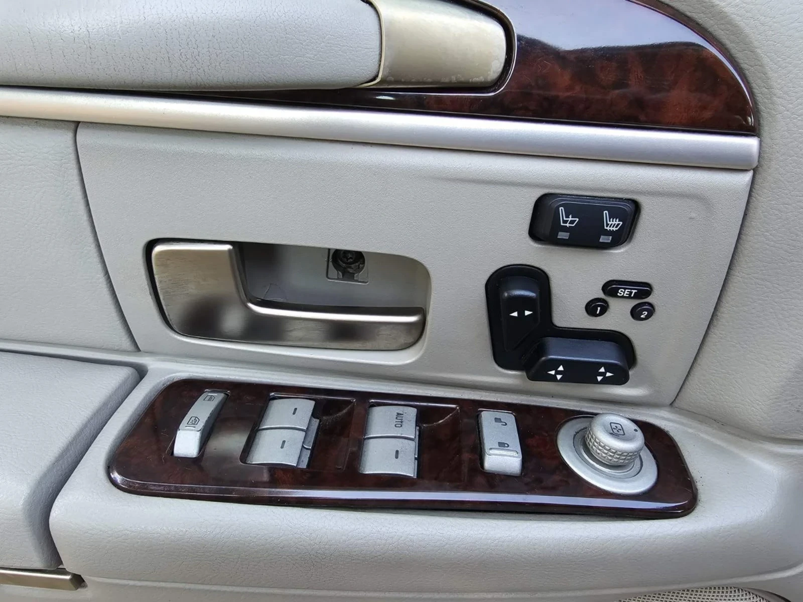 Lincoln Town car | Mobile.bg � ����������� 12