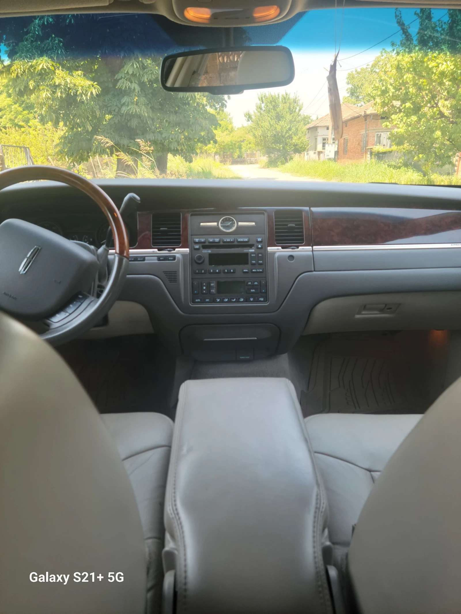 Lincoln Town car  - изображение 9