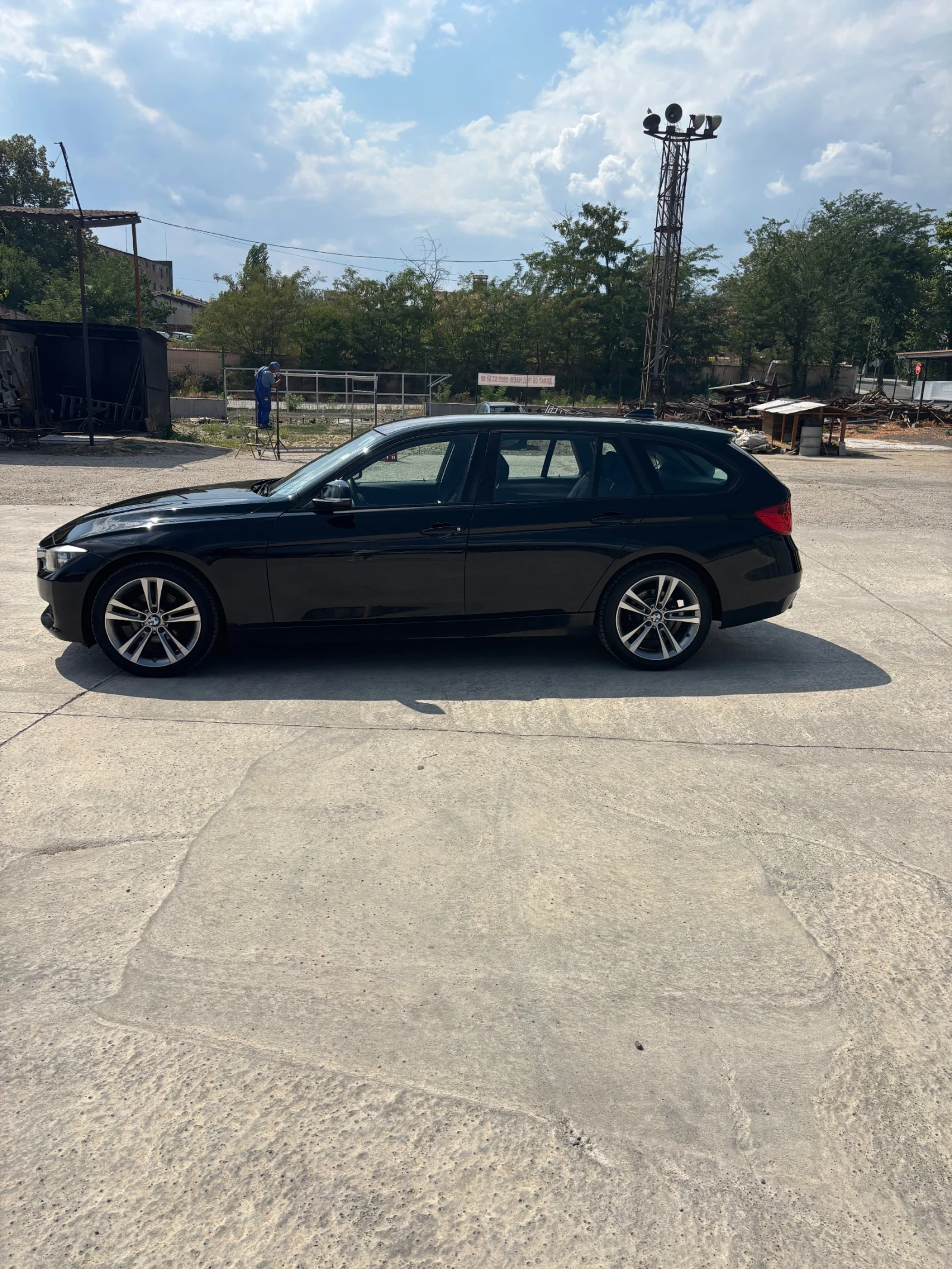 BMW 318 Touring Sport - изображение 4