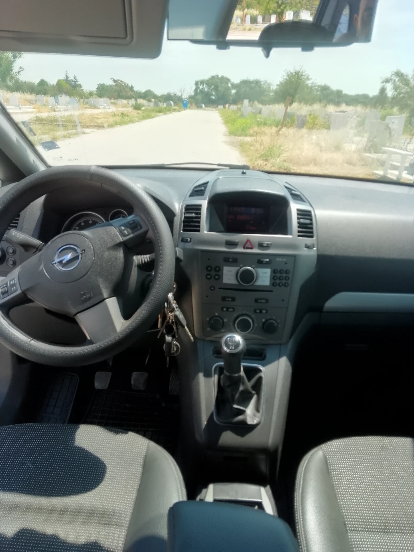 Opel Zafira  - изображение 7