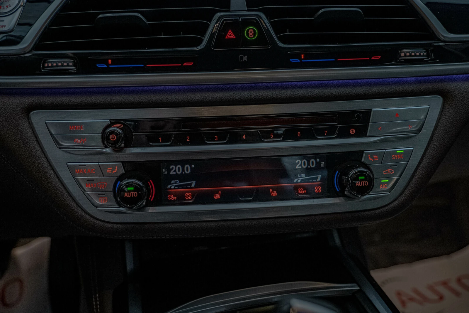 BMW 740 d/xDrive/Individual/Soft Close/Massage/ 360/ | Mobile.bg   15