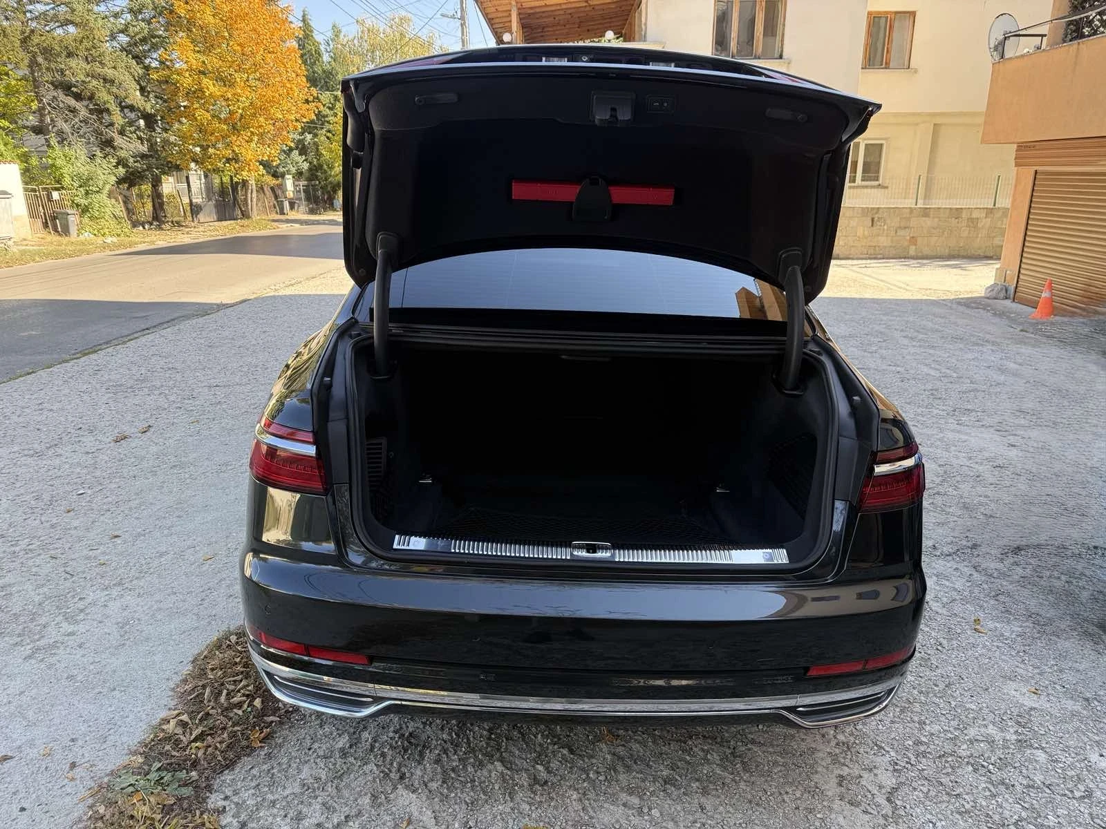 Audi A8  - изображение 5