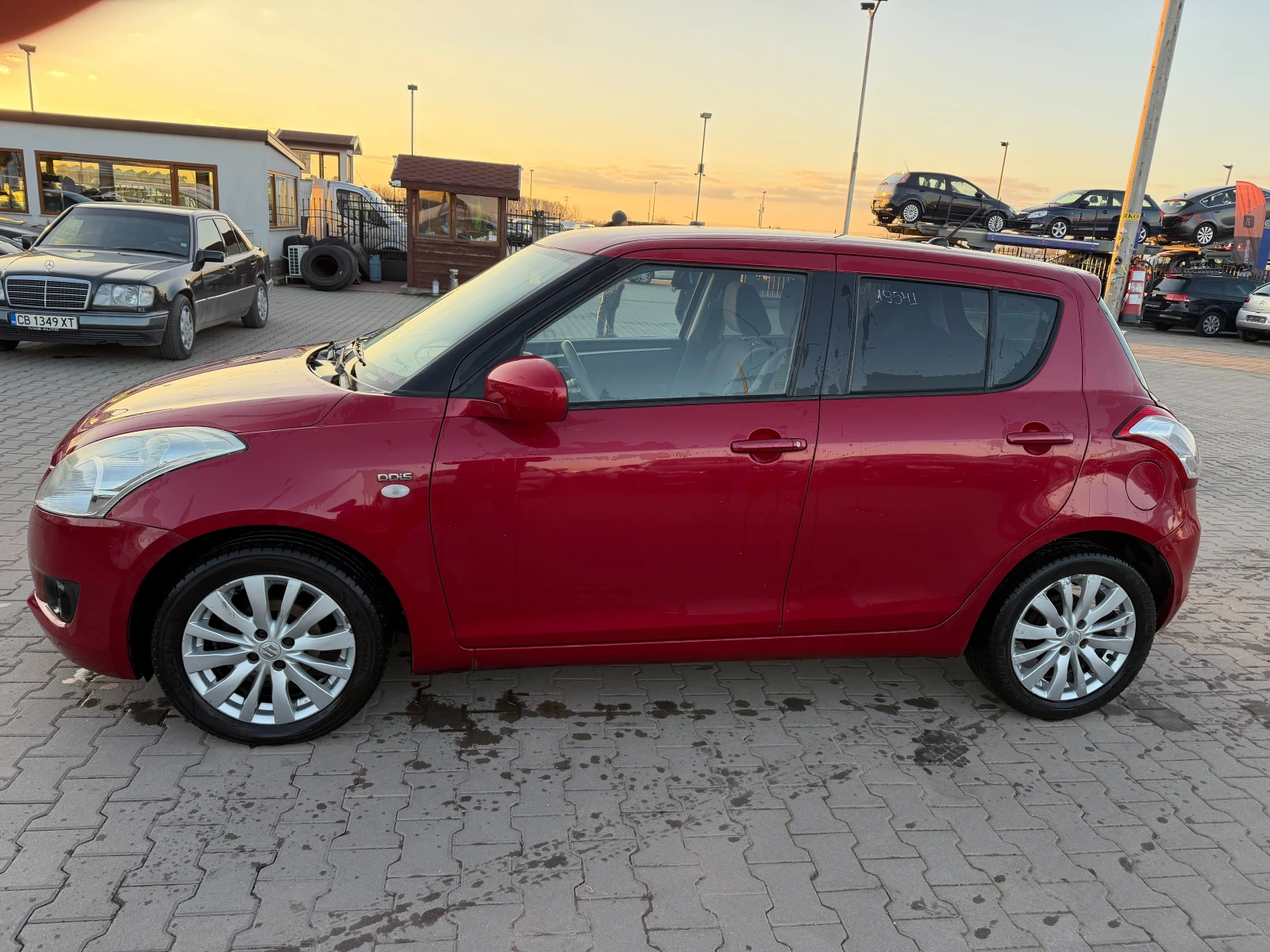 Suzuki Swift 1.3DDiS EURO 5 - изображение 9