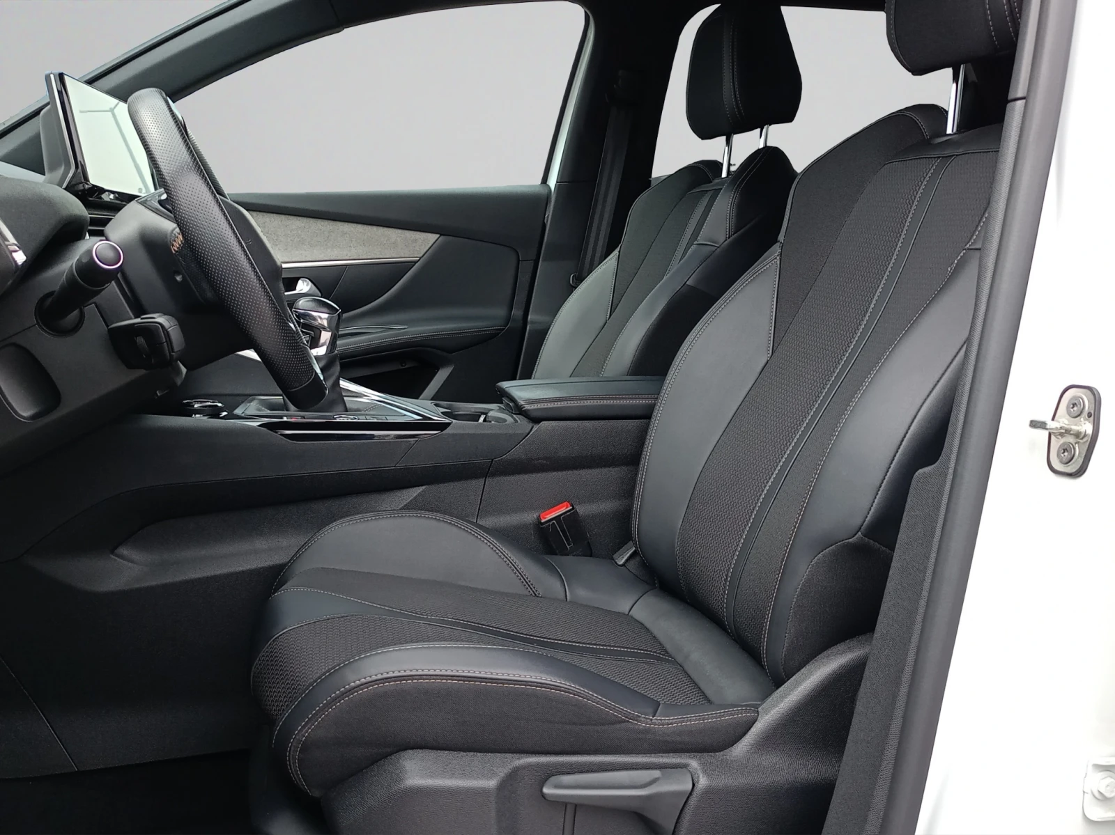 Peugeot 3008 New Line Up GT 1.2 PureTech 130 S&S BVM6 EURO 6, снимка 9 - Автомобили и джипове - 54205985