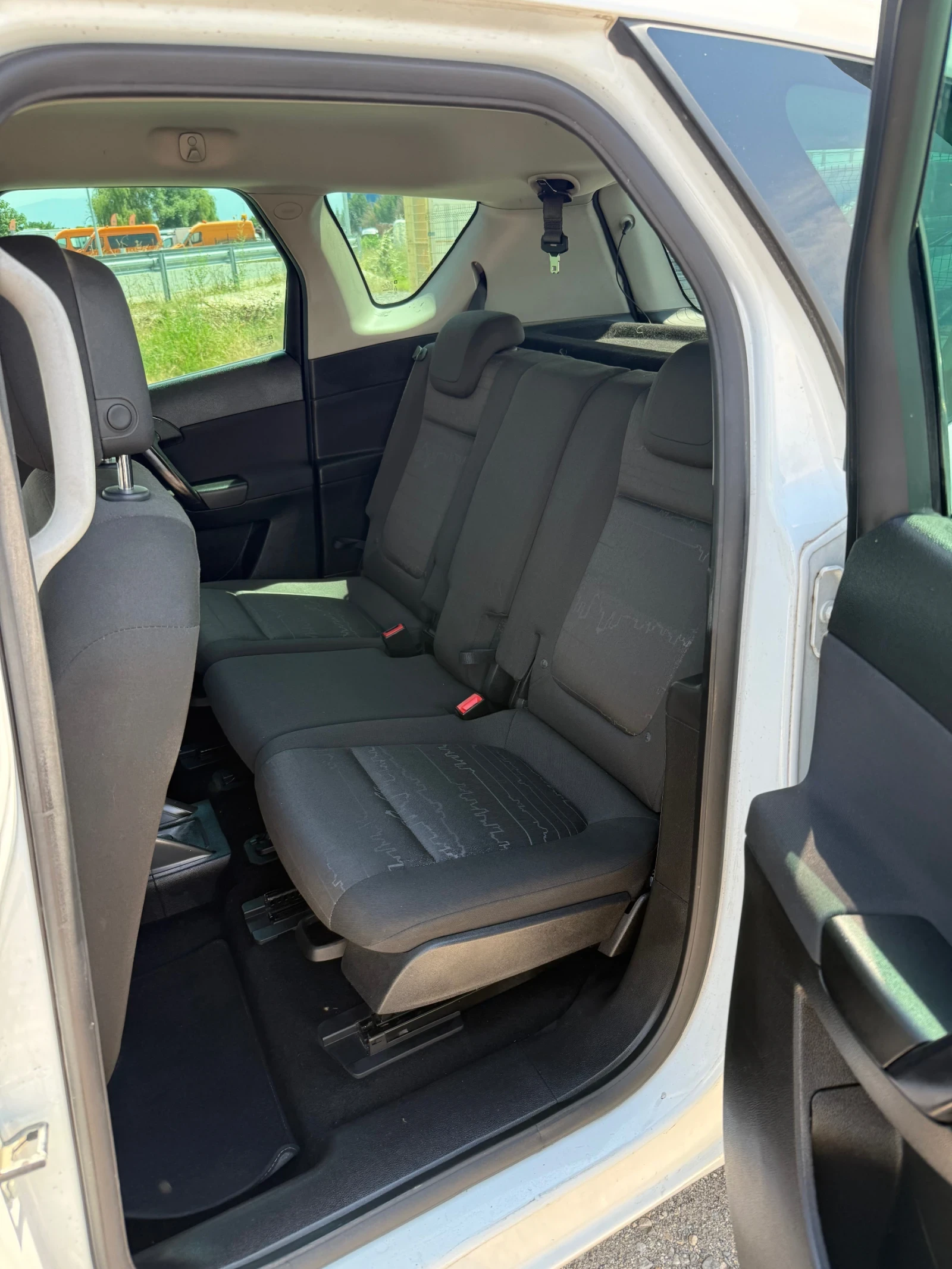 Opel Meriva 1.4 Фабрична газ , снимка 12 - Автомобили и джипове - 54868281