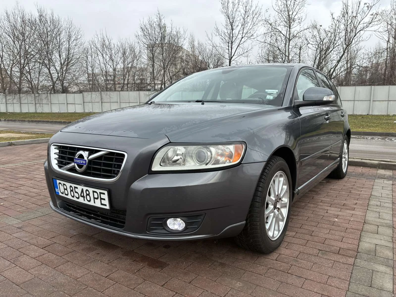 Volvo V50, снимка 2 - Автомобили и джипове - 55291894