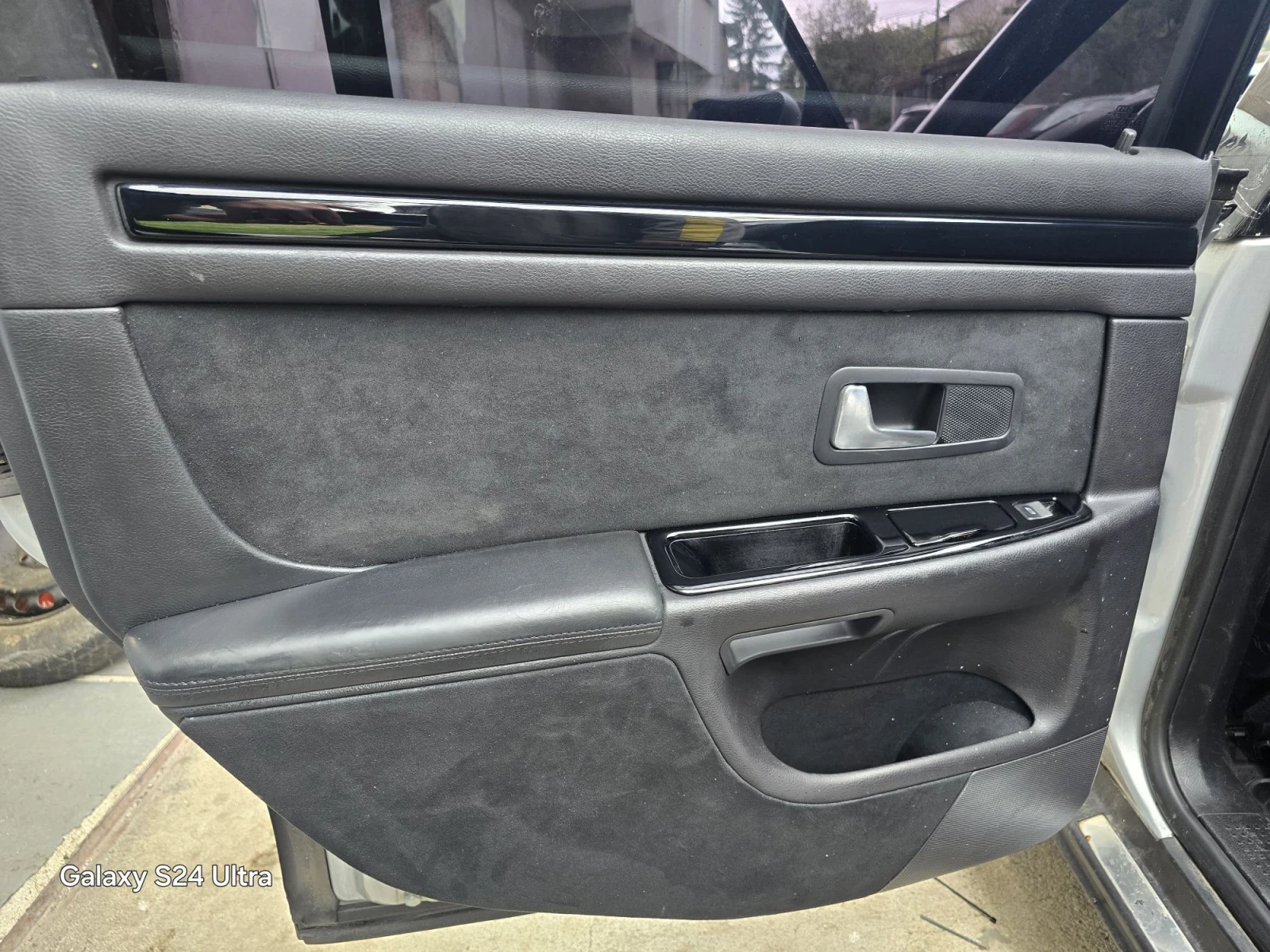 Audi A8, снимка 11 - Автомобили и джипове - 55361271