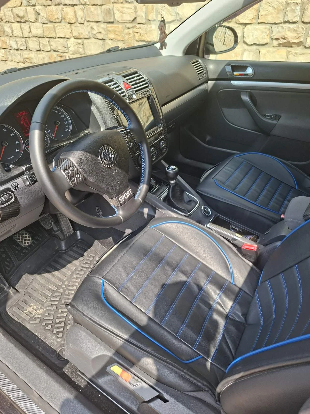 VW Jetta 1, 4 i, снимка 6 - Автомобили и джипове - 55587784