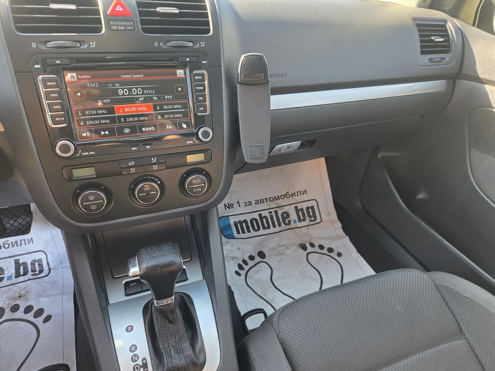 VW Golf 1.9tdi 105ps automat navi, снимка 13 - Автомобили и джипове - 55712834