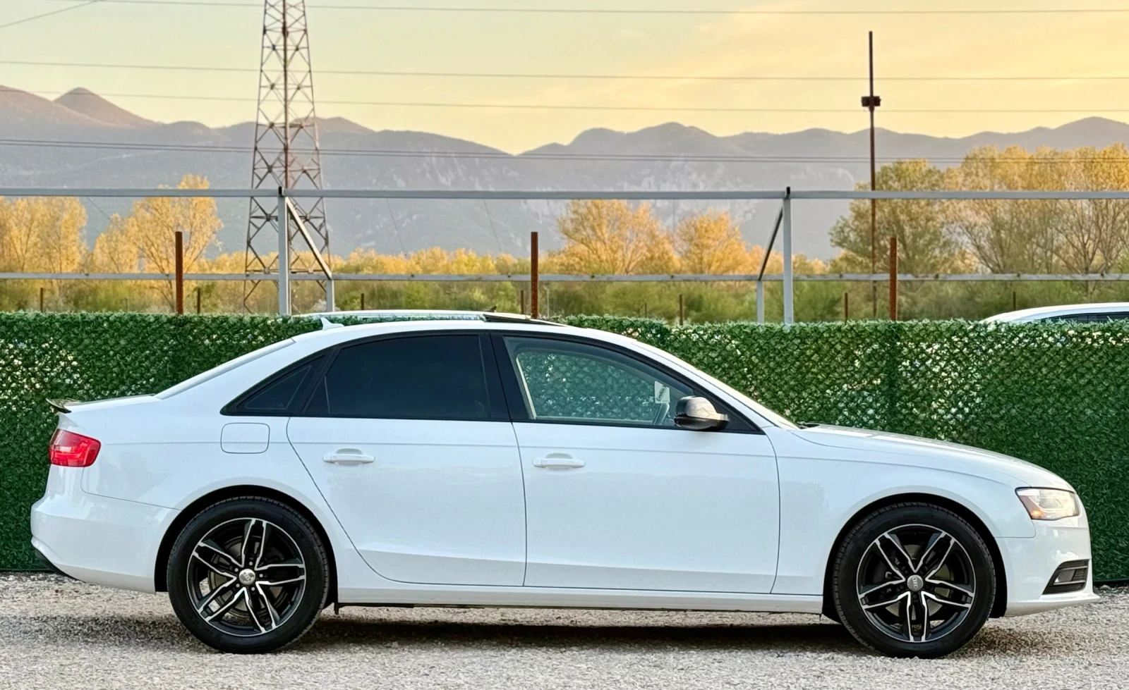 Audi A4 2.0Turbo/4x4/AVTOMAT/8ZF/FACELIFT, снимка 7 - Автомобили и джипове - 55987309