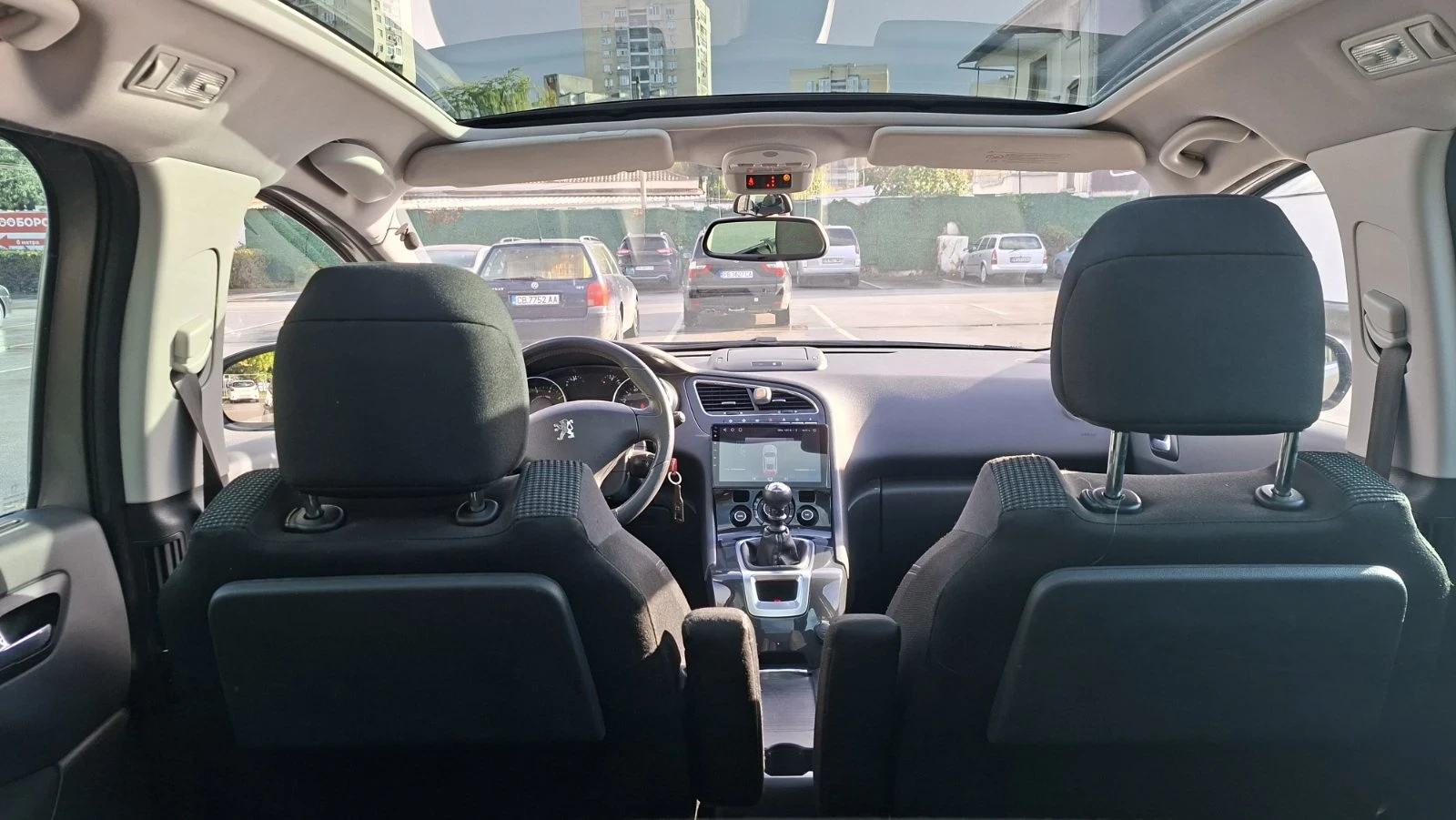 Peugeot 5008, снимка 11 - Автомобили и джипове - 56517865