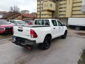 Toyota Hilux 2.4D-4D, ШВЕЙЦАРИЯ, снимка 2