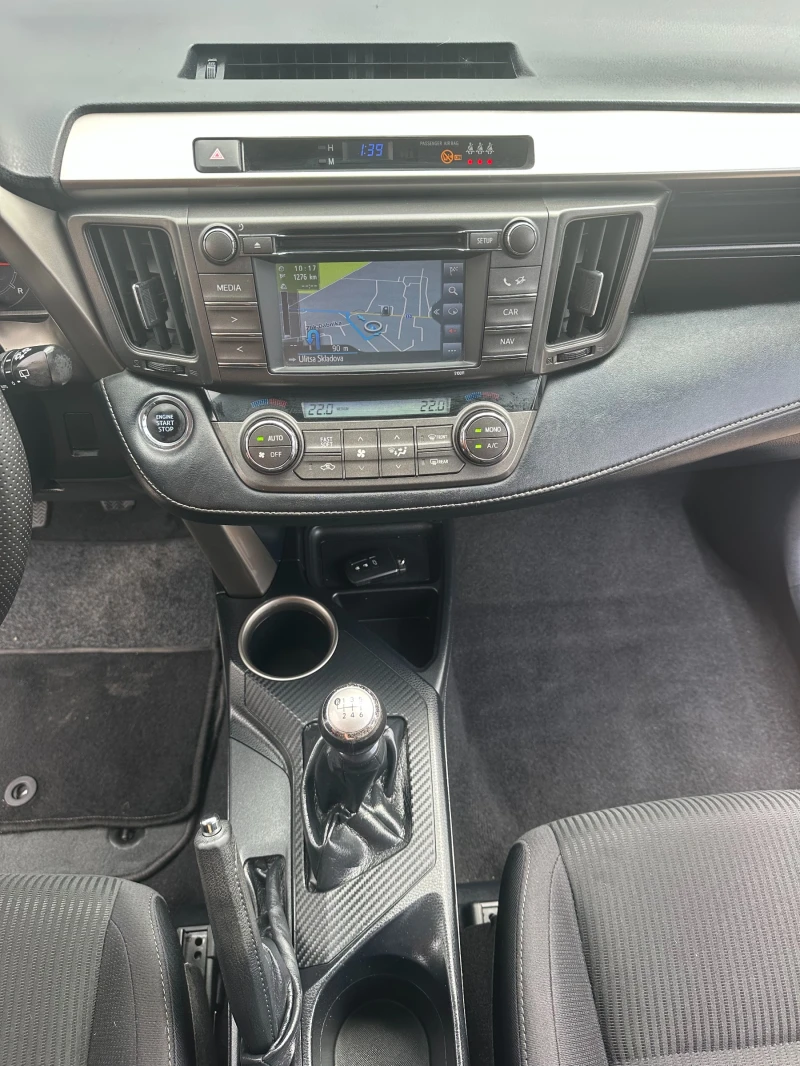 Toyota Rav4 2.0D4D 124kc FACE NAVI ITALIA, снимка 11 - Автомобили и джипове - 47109842