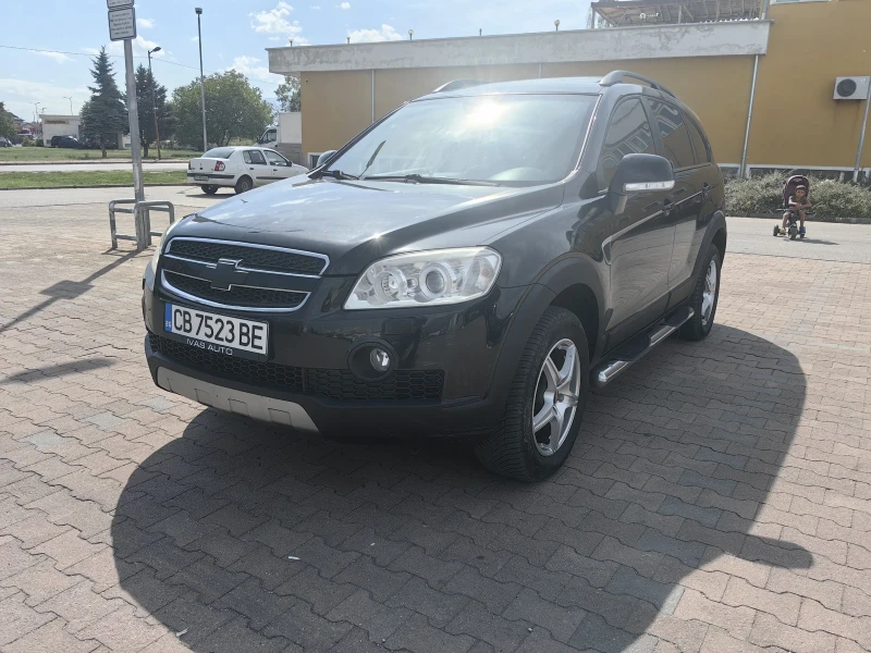 Chevrolet Captiva 3.2i V6 4x4 7 местен НАВИГАЦИЯ АВТОМАТ КОЖА, снимка 3 - Автомобили и джипове - 47656965