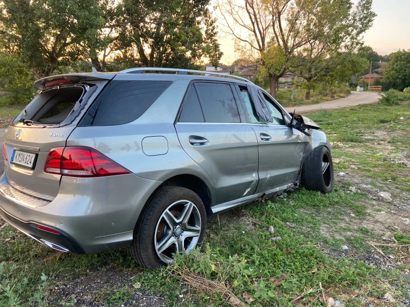 Mercedes-Benz GLE 350, снимка 7 - Автомобили и джипове - 47946673